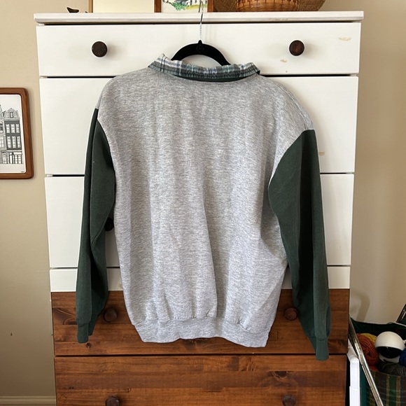 Vintage Vancuver Quarter Zip Pull Over Sweatshirt - Picture 2 of 4
